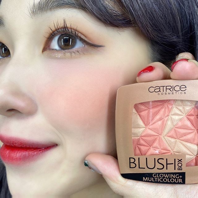 Phấn Má Hồng Catrice Blush Box Glowing Multicolour – Bonita Cosmetic Shop
